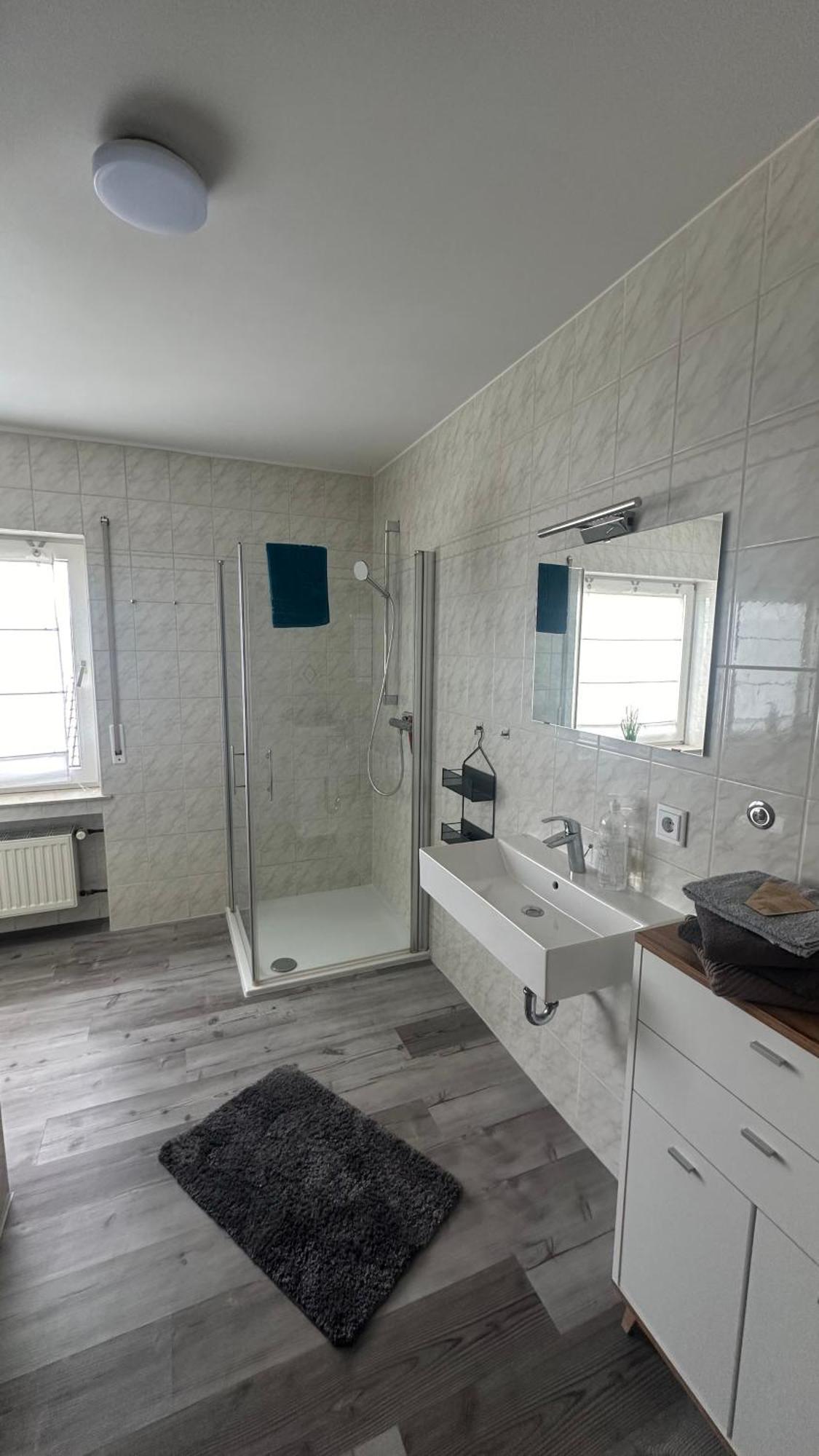 Fewo Hoheeifel, 1 Haus Mit 2 Apartments 5 Schlafzimmer In Kelberg Naehe Nuerburgring Bilik gambar