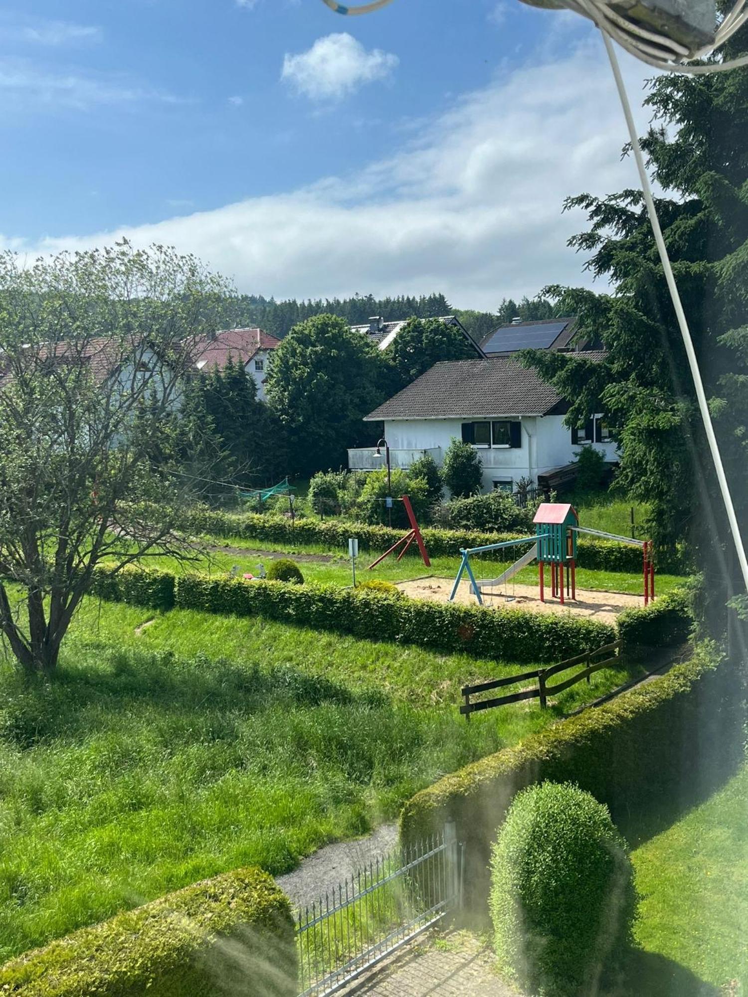 Fewo Hoheeifel, 1 Haus Mit 2 Apartments 5 Schlafzimmer In Kelberg Naehe Nuerburgring Luaran gambar